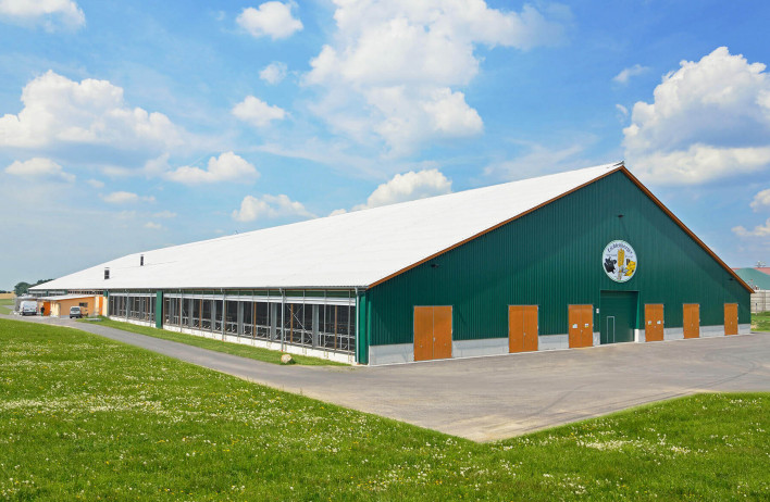 Dairy Barns - Cattle barns - WOLF System