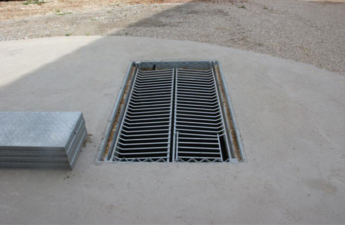 Stirrer and extraction opening safety grate - Slurry tanks - WOLF System
