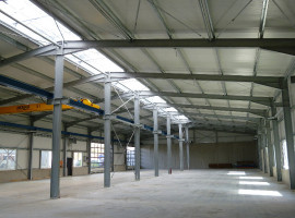 Logistik-und-Lagerhallen